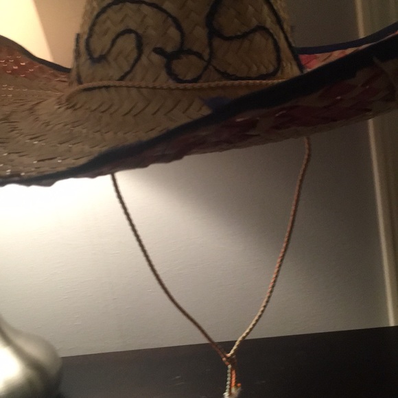 Sombrero - Picture 3 of 3